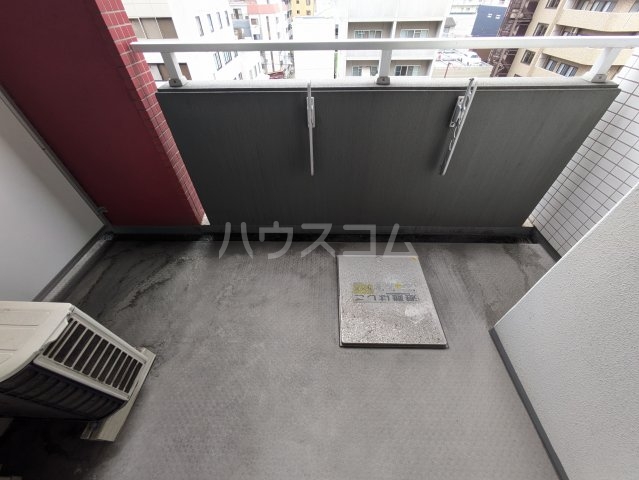 15/28 バルコニー