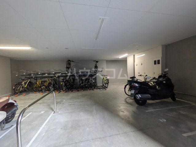 24/30 駐車場