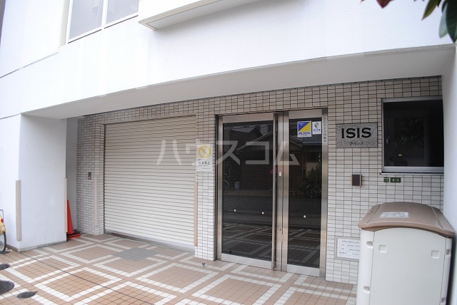 15/22 エントランス