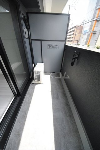 17/27 バルコニー