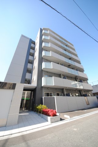 22/30 エントランス