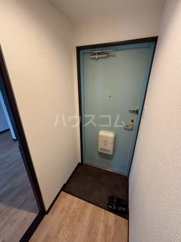 13/30 玄関