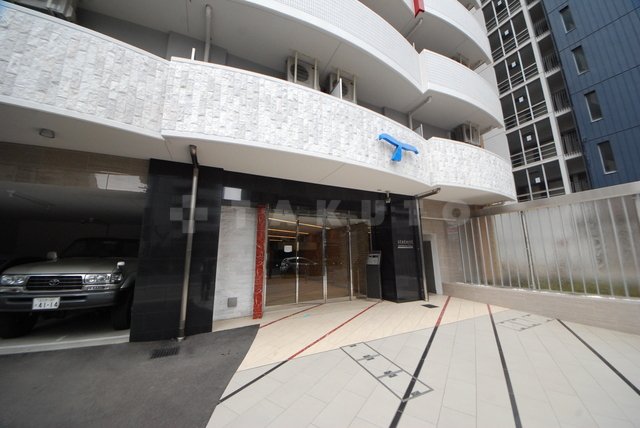 20/29 エントランス