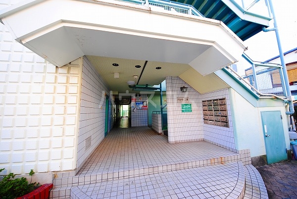 14/24 エントランス