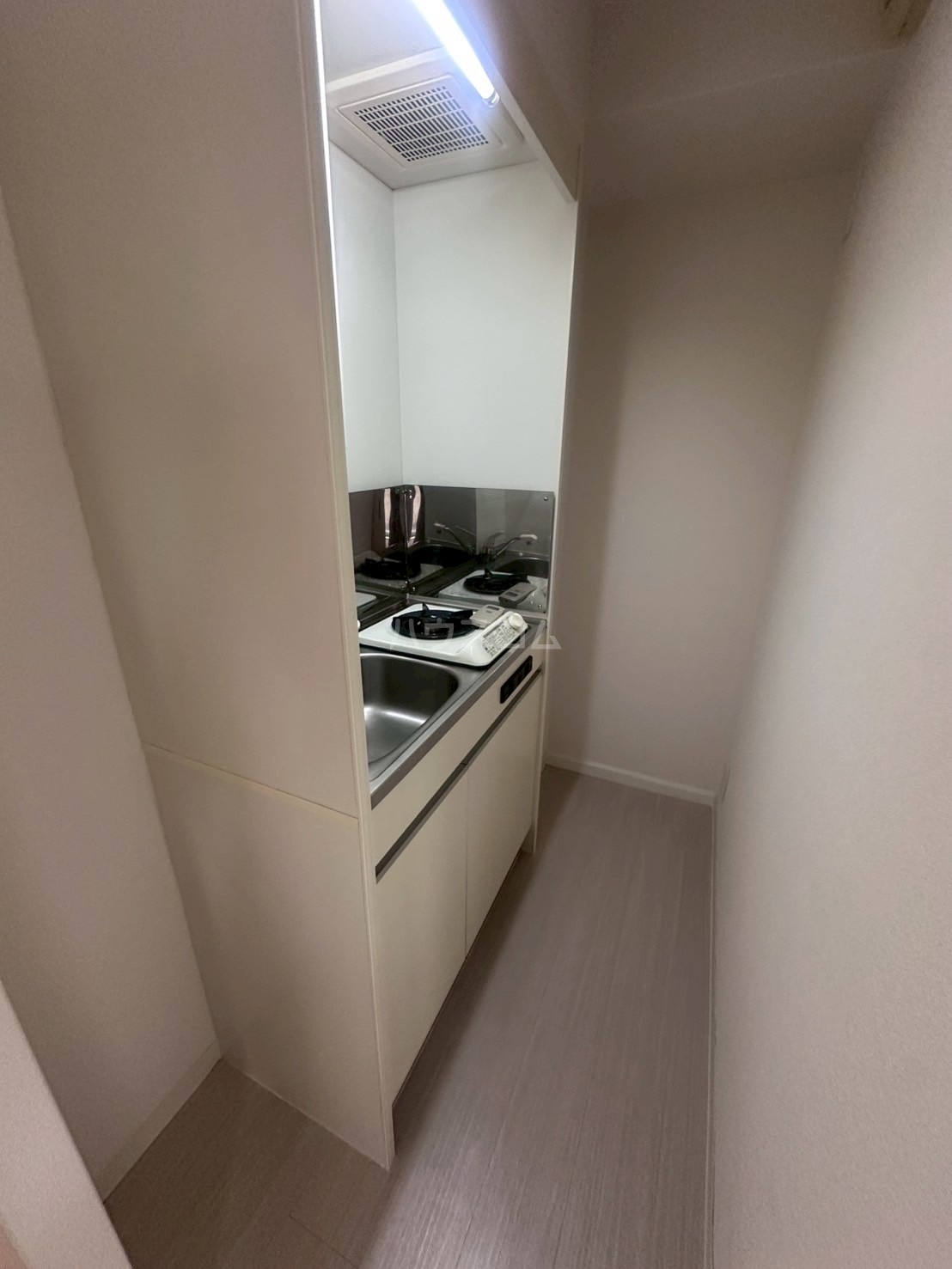 13/30 キッチン