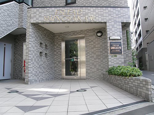 19/28 エントランス