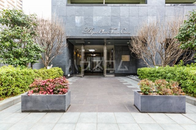 3/10 エントランス