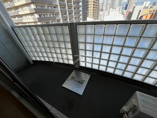 19/30 バルコニー