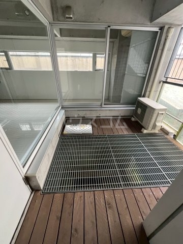 13/30 バルコニー