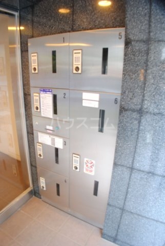 20/25 エントランス