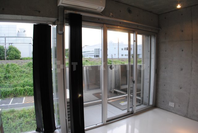 16/30 バルコニー