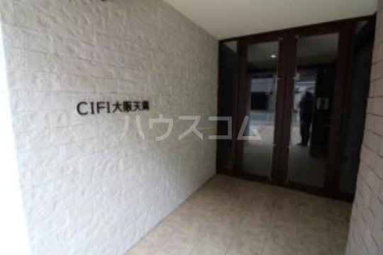 29/30 エントランス