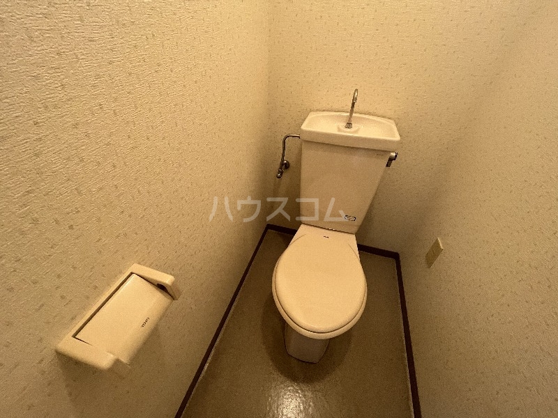 16/30 トイレ