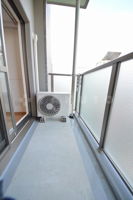 17/27 バルコニー