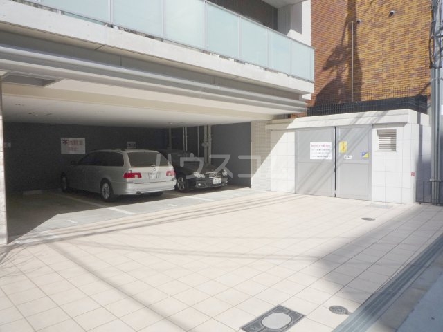 22/29 駐車場