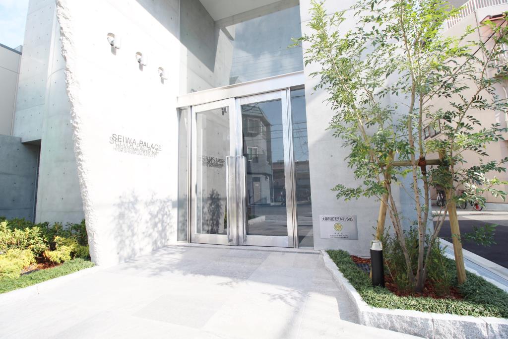 14/24 エントランス