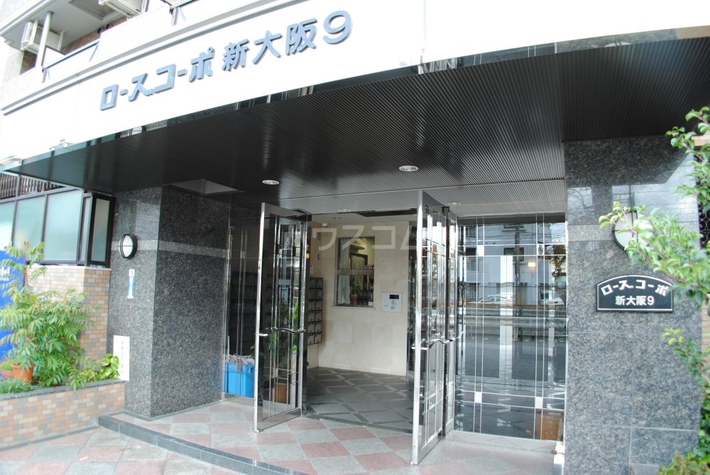 19/29 エントランス