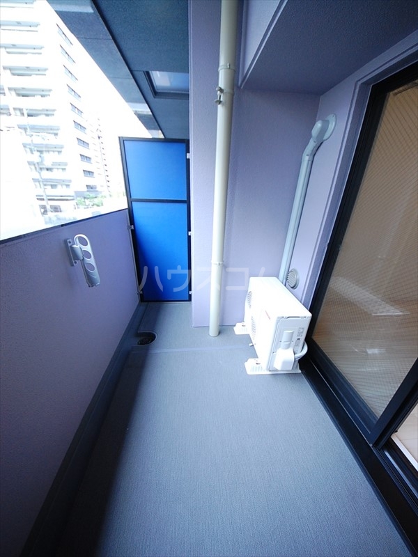 20/30 バルコニー