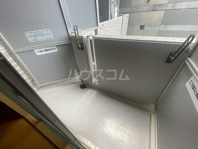 14/28 バルコニー