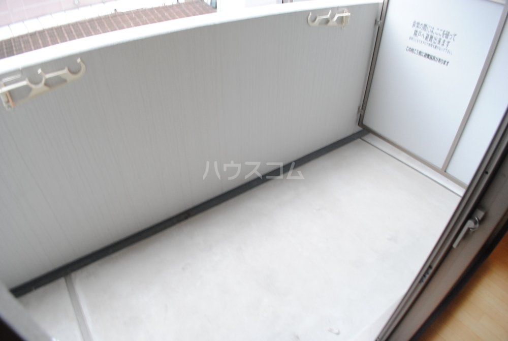 14/28 バルコニー