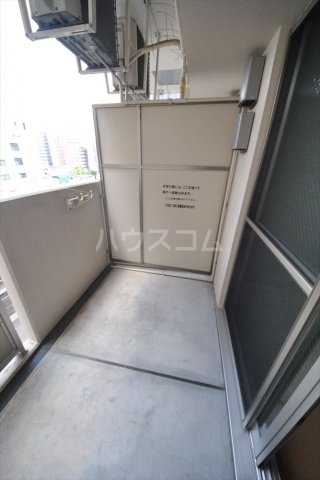 18/25 バルコニー