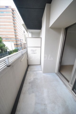 18/23 バルコニー