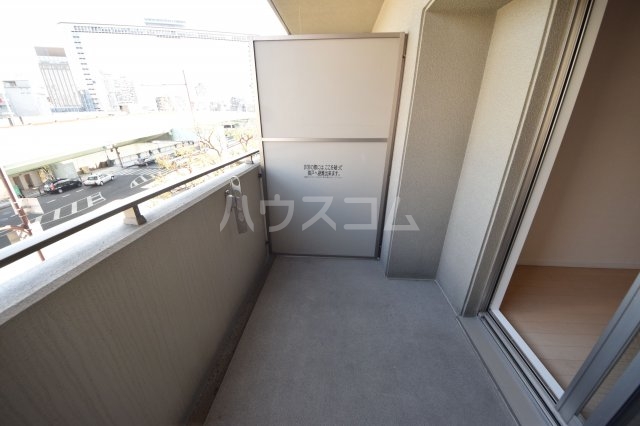 13/30 バルコニー