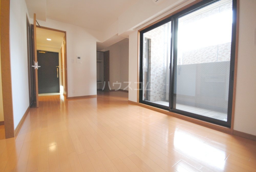 14/27 バルコニー