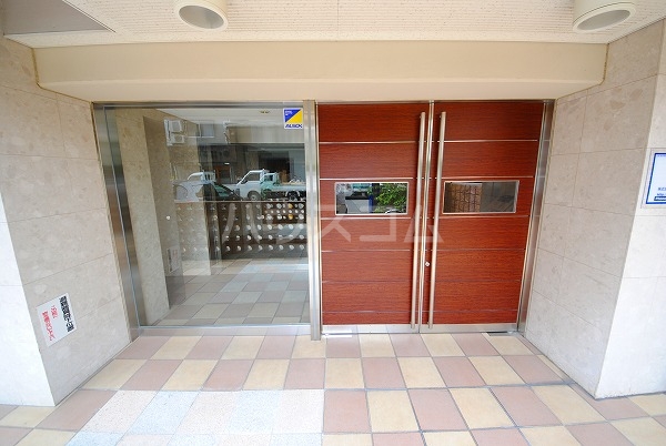 14/24 エントランス