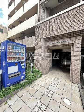 17/26 エントランス