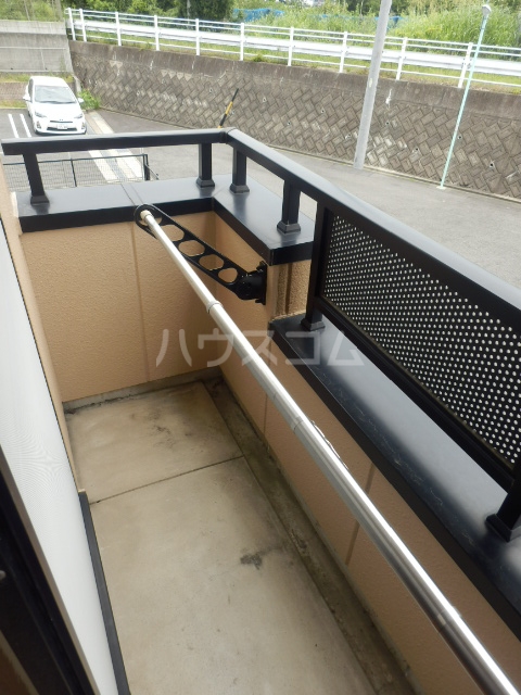 17/25 バルコニー