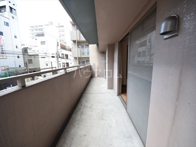 18/30 バルコニー