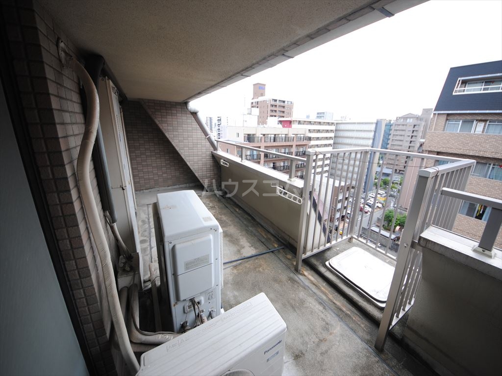 21/30 バルコニー