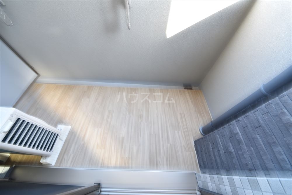 18/30 バルコニー