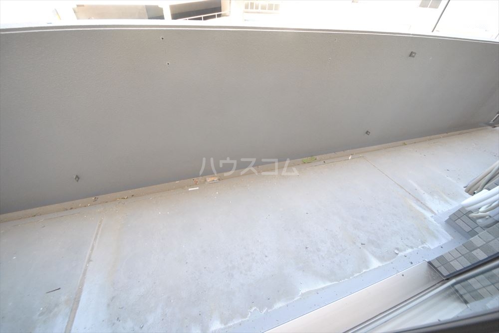 17/28 バルコニー