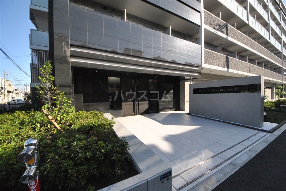 25/30 エントランス