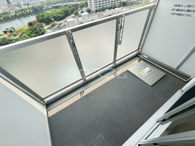 23/30 バルコニー
