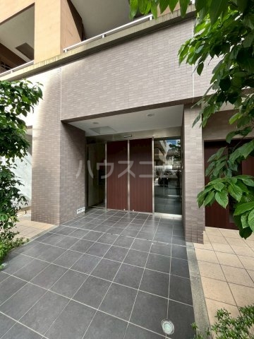 29/30 エントランス