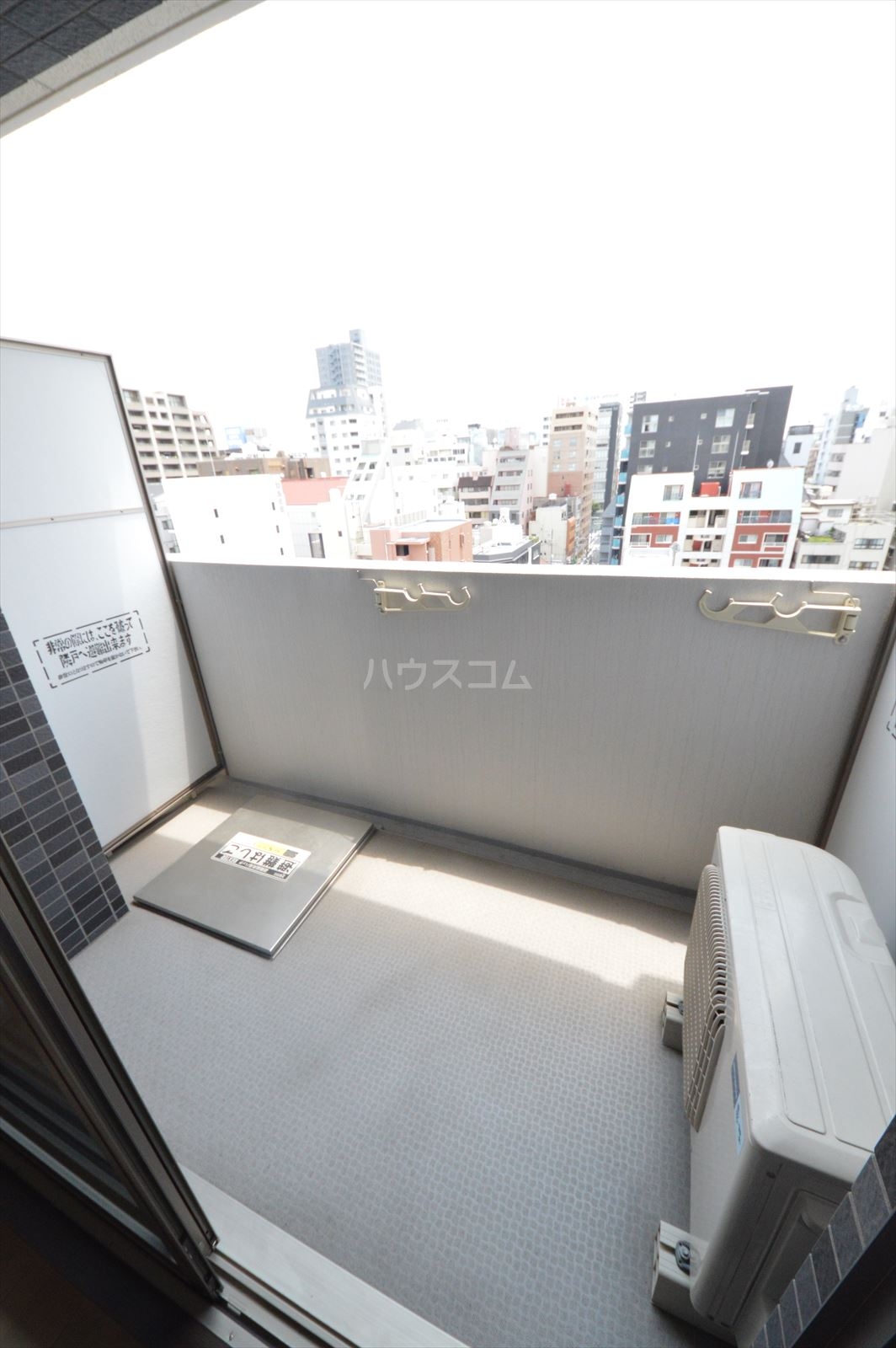 13/30 バルコニー