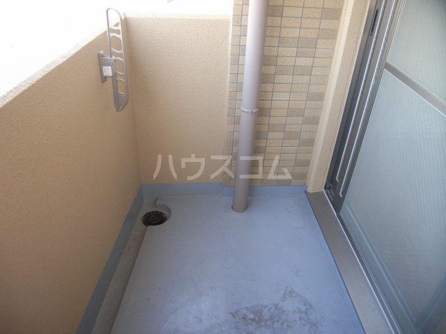 20/30 バルコニー