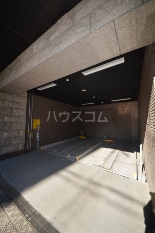 21/30 駐車場