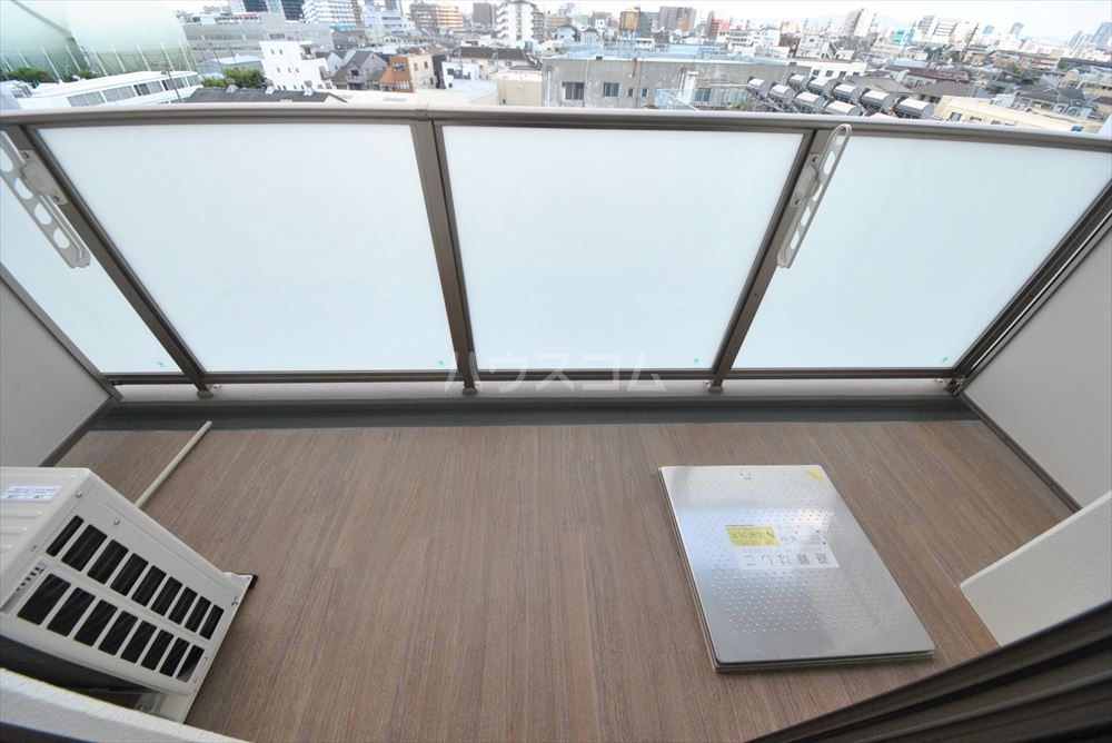 14/27 バルコニー