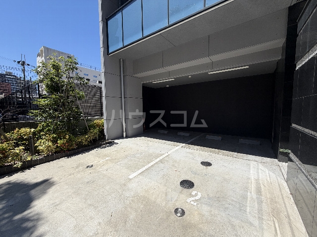 28/30 駐車場