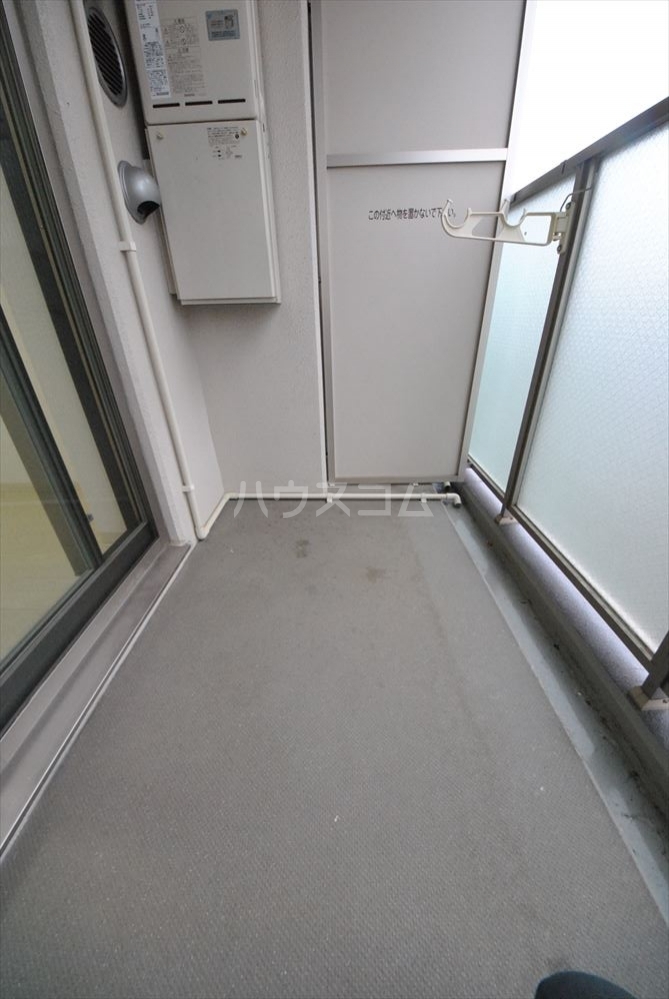 20/30 バルコニー