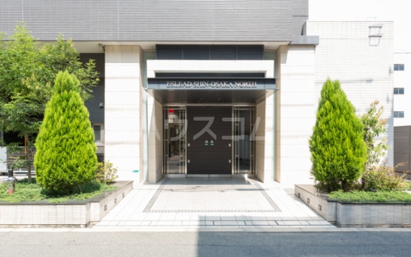 20/30 エントランス