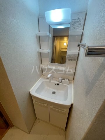 15/30 洗面