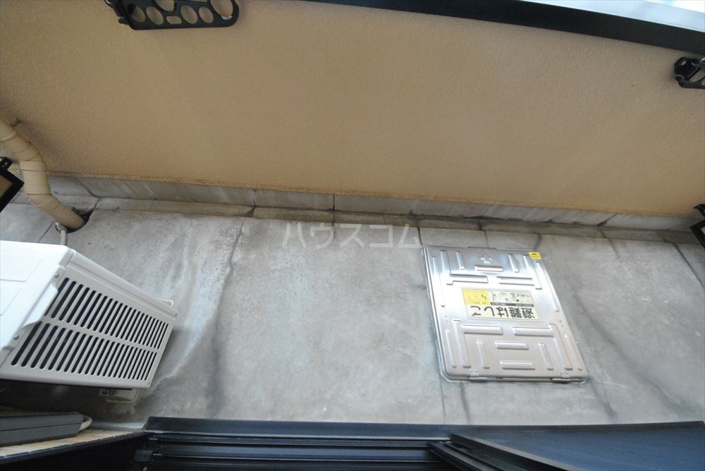 19/30 バルコニー