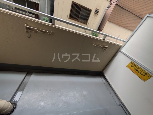 14/28 バルコニー