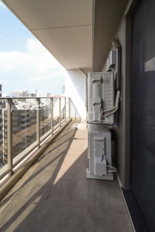 20/30 バルコニー
