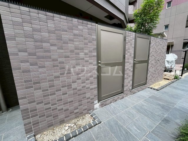 4/6 エントランス